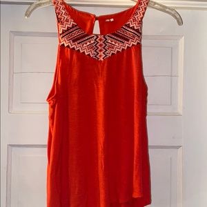 Beautiful tank Large